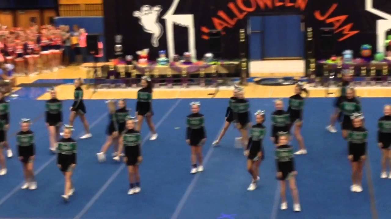 102614 7th Grade Jr. Sideline Cheer Competition YouTube