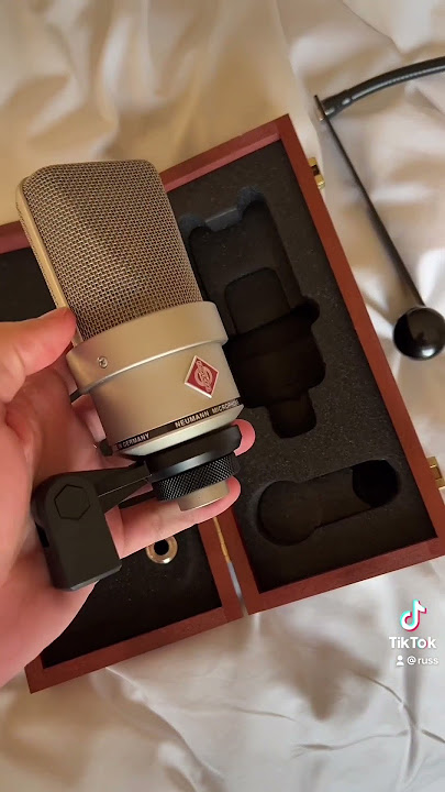 How Russ records in Hotel Rooms🔥