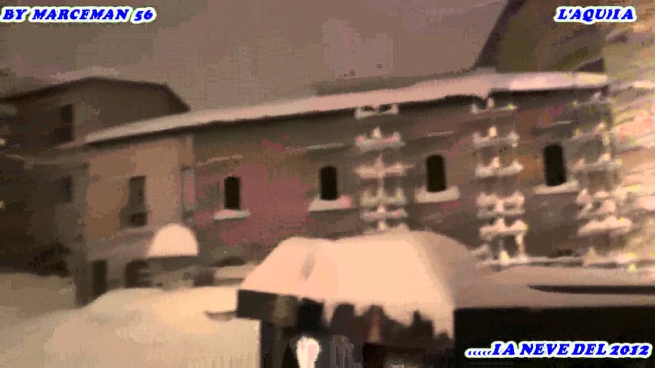 L'AQUILA ..LA NEVICATA DEL 2012 ( 3 febbraio 2012 )