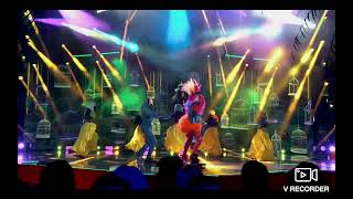 Exotic Bird Dances To Con Calma By Daddy Yankee & Katy Perry Feat. Snow