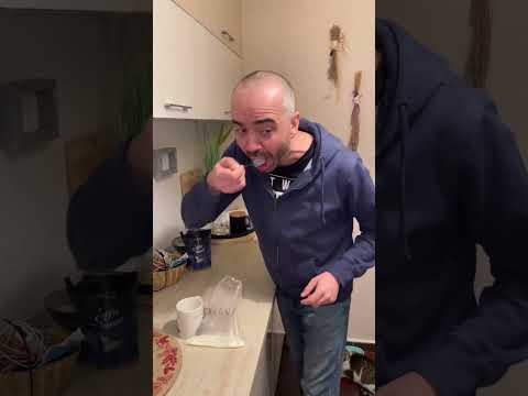 Am incercat sa scap de ea dar...