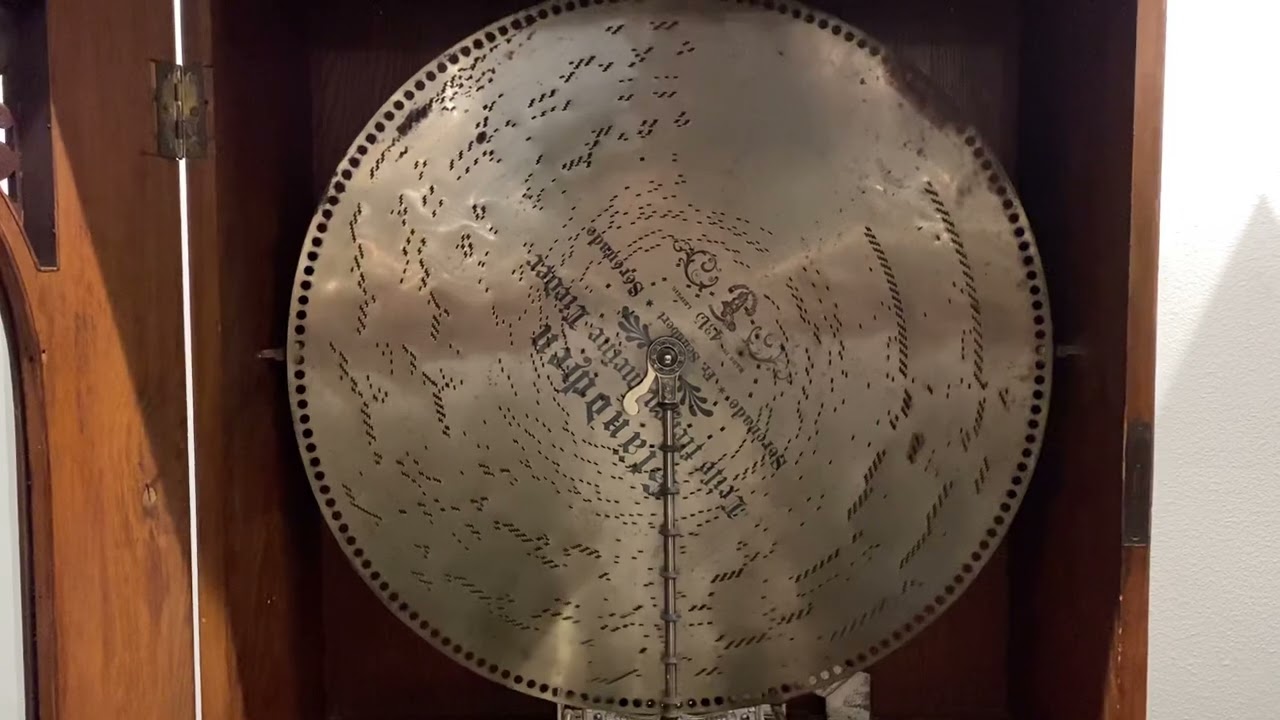 Ständchen (Schubert) played on a 24” Polyphon (Disc# 4315)