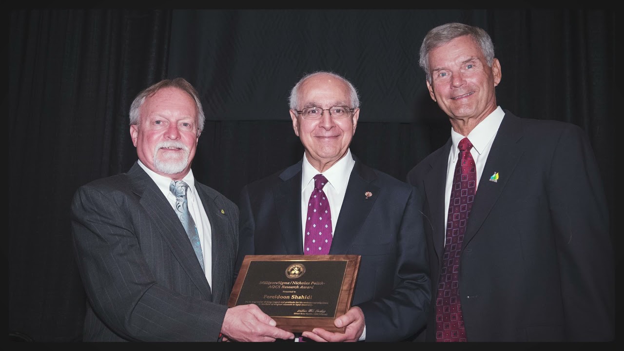 2021 AOCS Award of Merit Winner Fereidoon Shahidi
