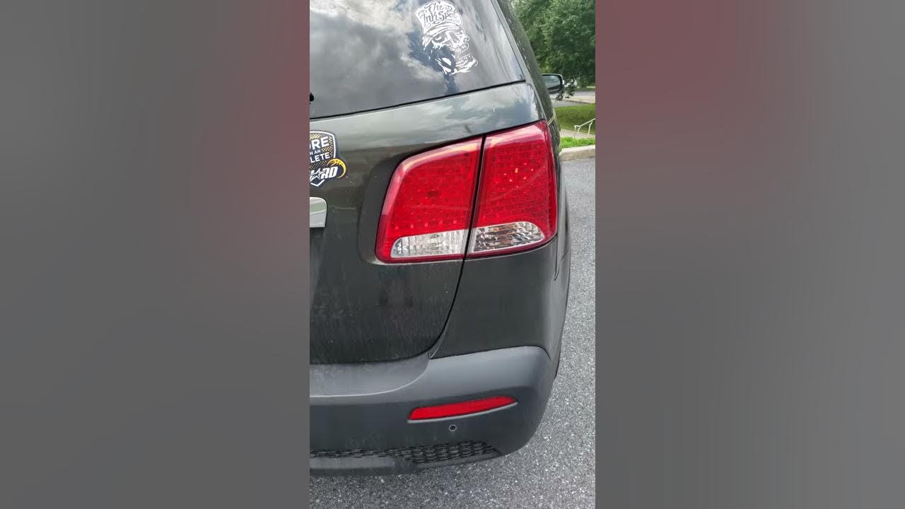 2011 kia sorento warning alarm before full alarm - YouTube