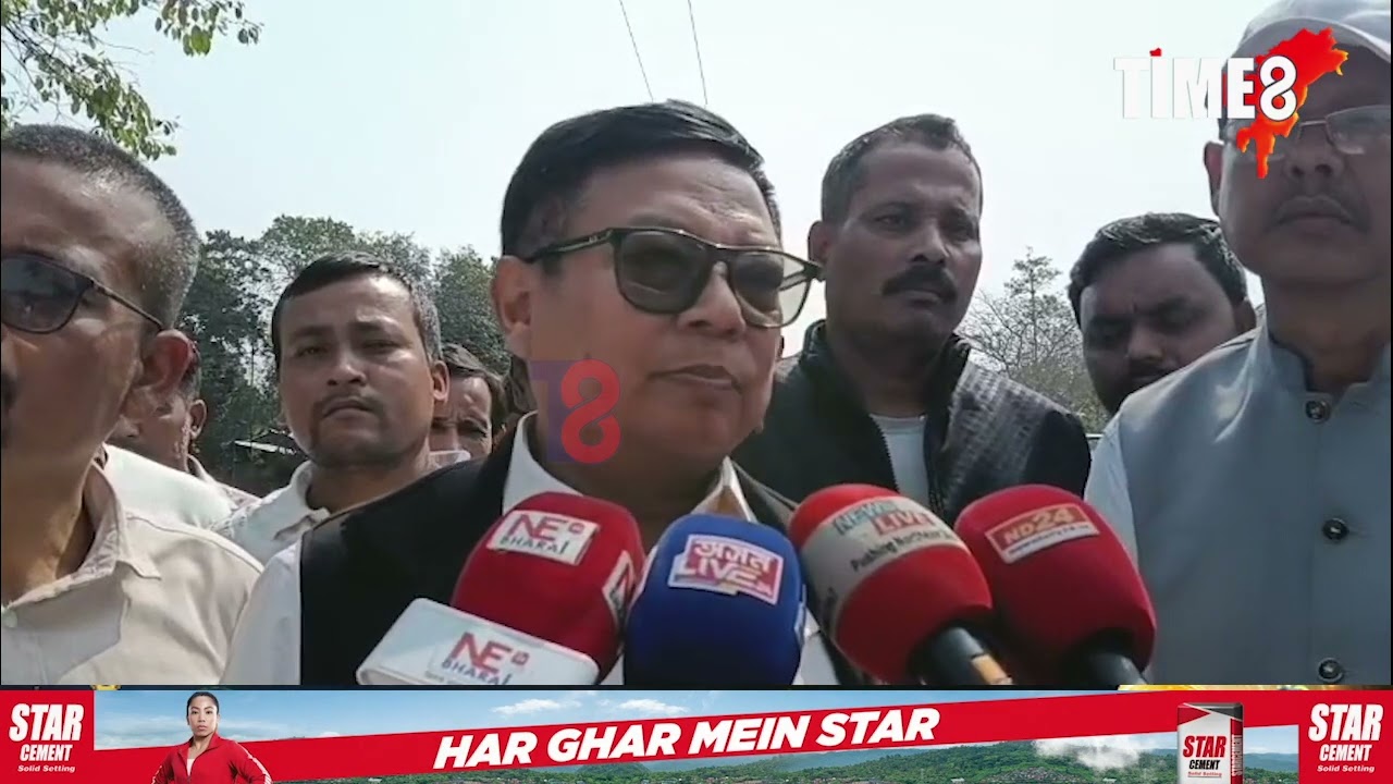 কংগ্ৰেছ কৰ্মীক সক্ৰিয় কৰিবলৈ ঘৰে ঘৰে ঘূৰিছে কংগ্ৰেছ নেতা দেৱব্ৰত শইকীয়া।