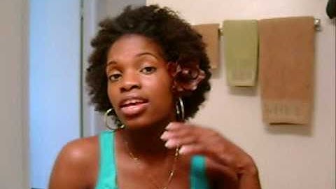 Curlmart:  DevaCurl Set It Free