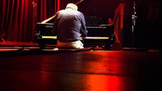 Video voorbeeld van "Philip Glass performs Dreaming Awake @ Melkweg Amsterdam 13.05.2011"