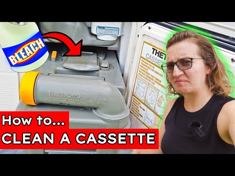 #23 How To Clean & Sanitize Thetford TOILET CASSETTE - in motorhome, caravan or boat...