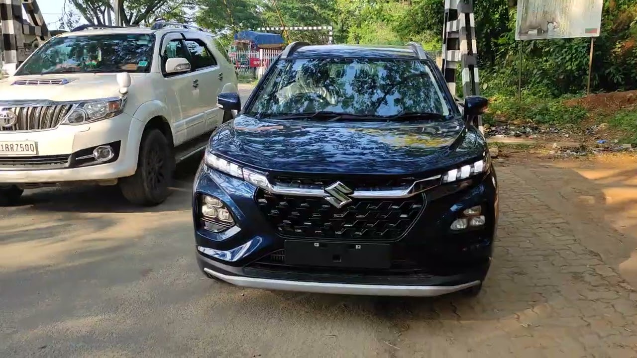 Maruti Suzuki FRONX Nexa Blue Color DRL & LED Backlight Lighting in Broad  Daylight