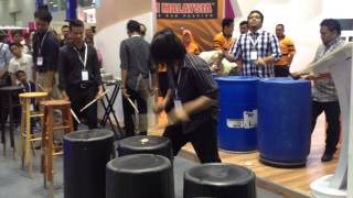 Stomp The Rhythm str At Kl Converge Klcc