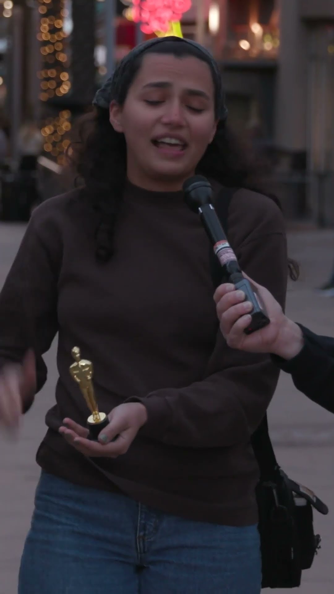 Asking Stangers to Give us Their Best Oscars Speech