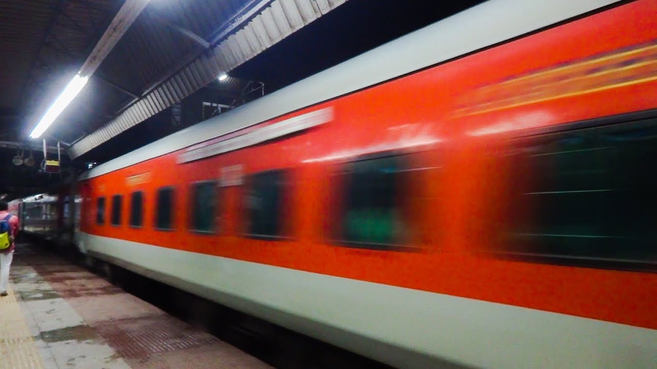 Ruthless RAJDHANI Gang of ER | Superb WAP-7 actions