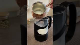 Amazing coffee and milk short شورت