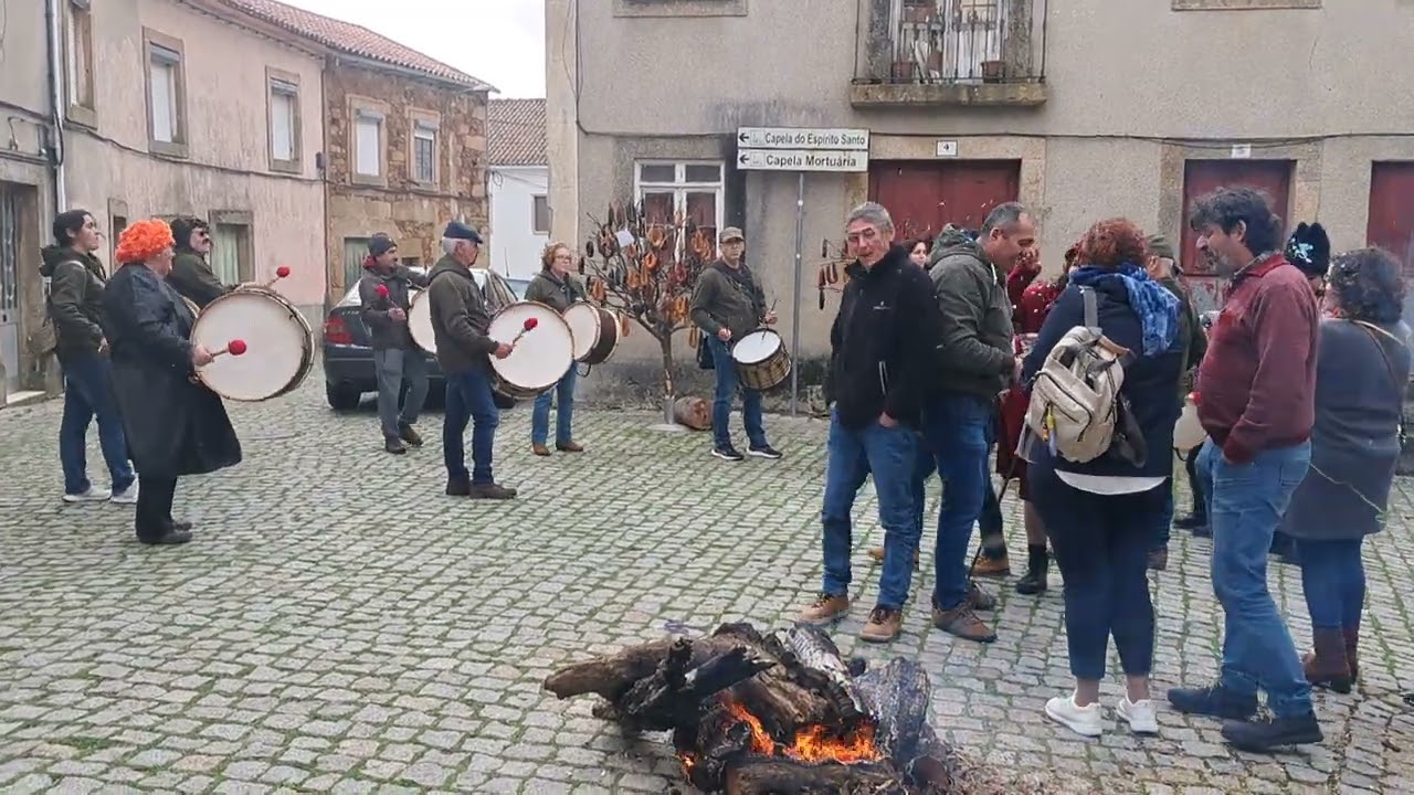 Grupo de percursão Karuma. Sobral do Campo.