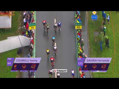 Video: Giro d'Italia 2017: Fernando Gaviria sprinton drejt fitores në një fazë nervoze 3