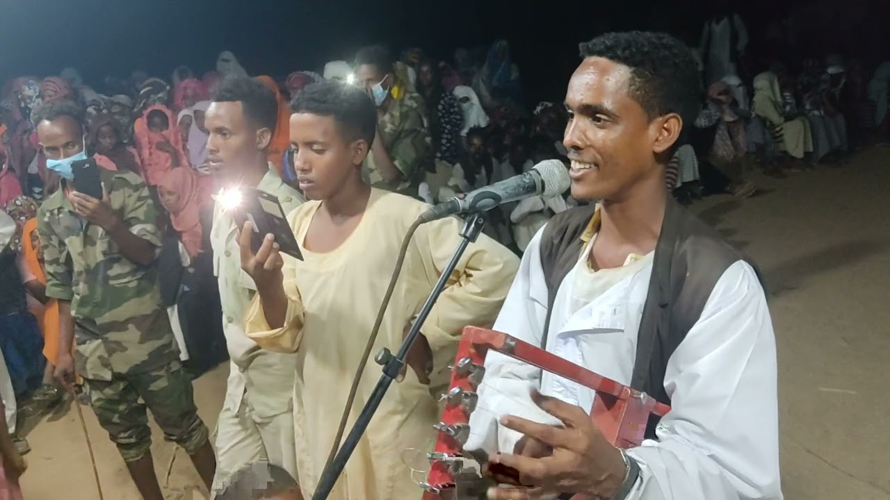 الفنان محمد ادم( ودقاش )