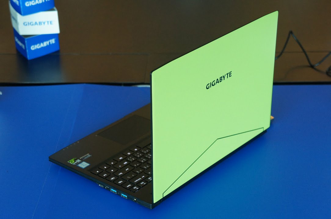 Gigabyte Aero 14 hands-on at Computex 2016