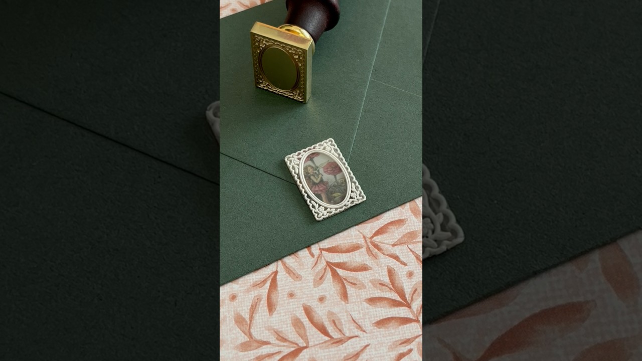 I love 2D frame stamps for seals this this one 🤩!! #waxseal #waxsealstamp #sealingwax