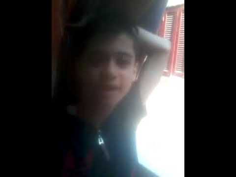 ولد يستعرض مهارات اغنية في كاس العالم