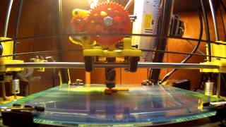 3D Printer MendelMax First successful print (PLA)
