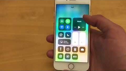 Customize the Control Center in iOS 11 on iPhone 8