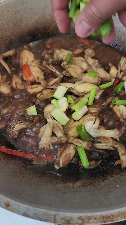 Nikmat nya masakan semur kodok.