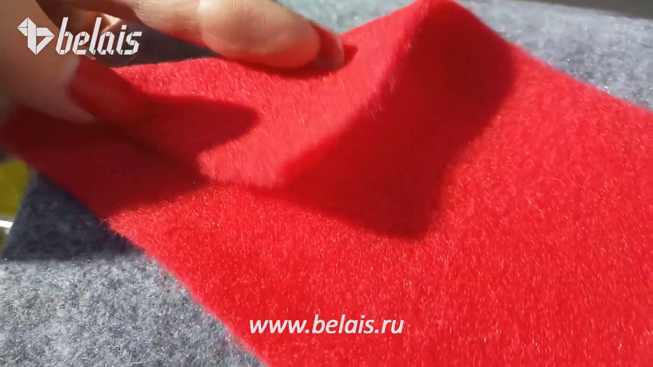 Красный карпет автомобильный