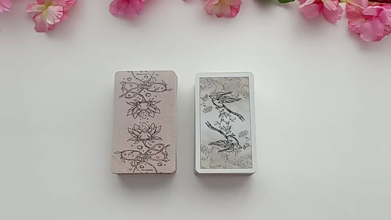Tam Şu Anda Neler Hissediyor? Tarot