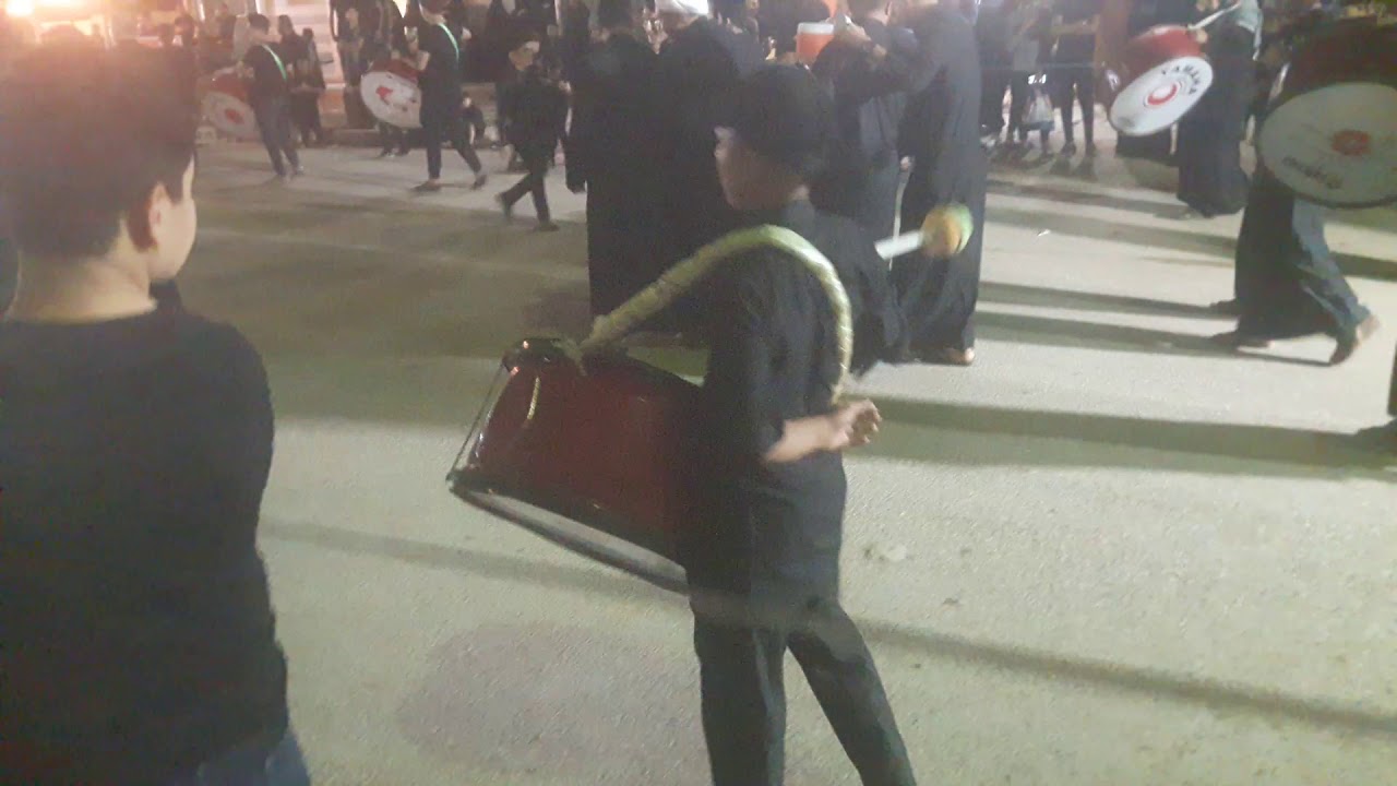 موكب أهالي العزيزيه جامع الزهراء يوم الثامن من محرم