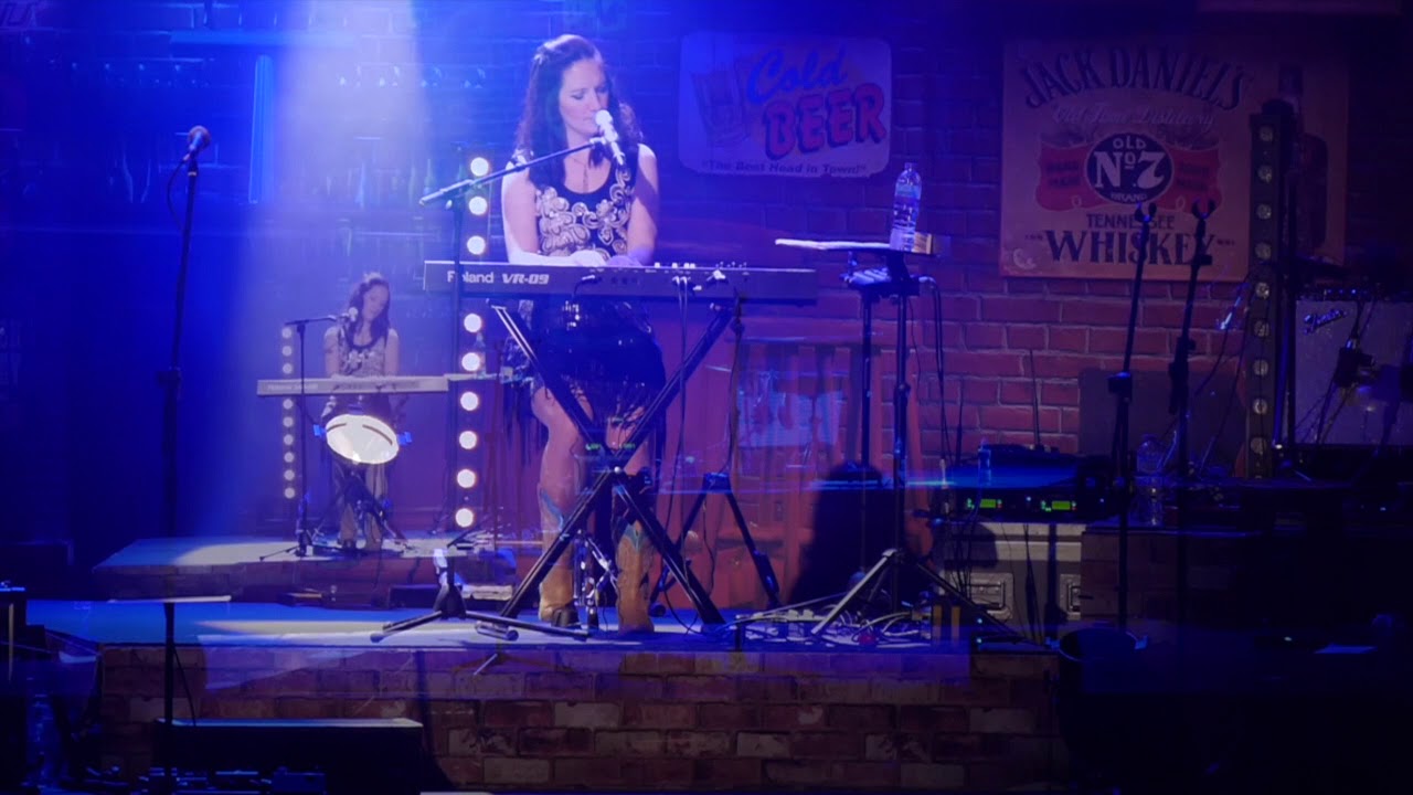 Girl Crush performed by Shelly Quarmby from 'A Country Night In Nashville'