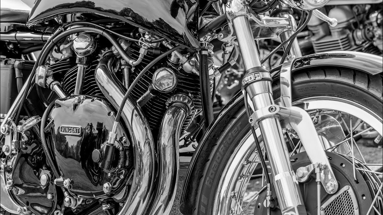 motorcycle photo by Monoar Rahman Rony,Peter H,SplitShire,Hebi B.,Lars Nissen,Pexels,Pexels,Gordon