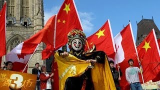 20140205 锵锵三人行 将军家族 文涛笑谈海外华人组织新家园是一种黑社会组织【余世存、许子东】