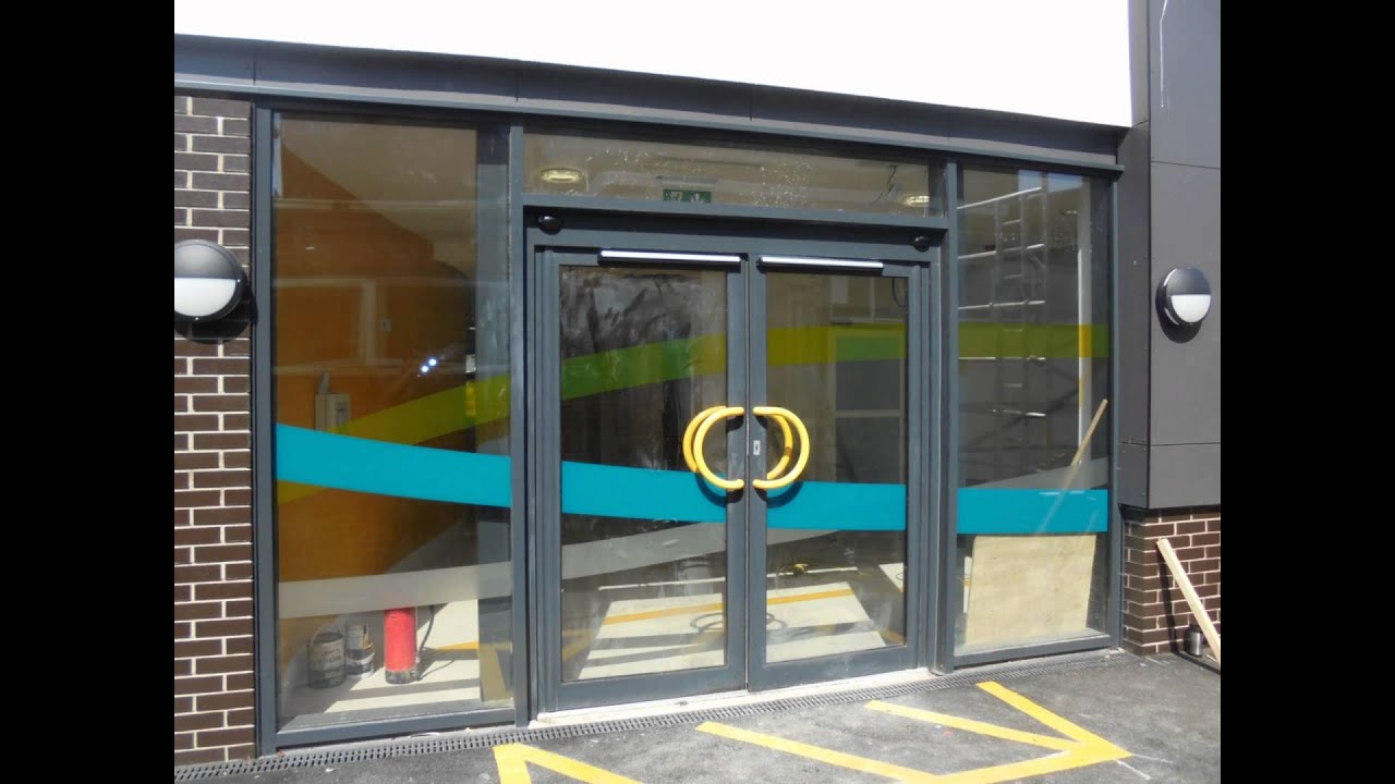 ALUMINIUM SHOPFRONTS