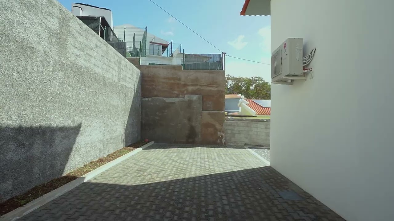 A Fully Renovated Home in the Heart of Santa Luzia, Funchal