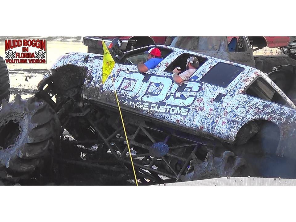 offroad legends 2 hack apk Monster Trucks in Bounty Hole mini Mayhem