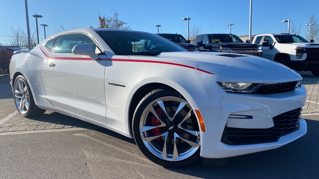 2021 Chevrolet Camaro Turbo 1LE First Test Its Own Thing