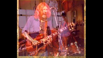 The Allman Brothers Band - You Don't Love Me (live version) The Allman Brothers Band - You Don't Love Me (live version)