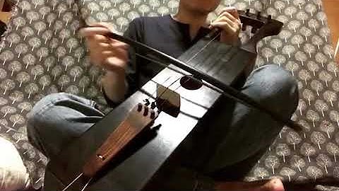 Jouhikko (a fishing line string) 釣り糸を用いたヨウヒッコ