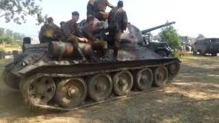 T34-85 Tanks day Laugaricio 2013