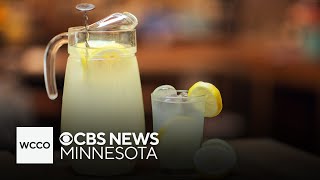 Are you good at "lemonading"? Study suggests playful people are better at coping