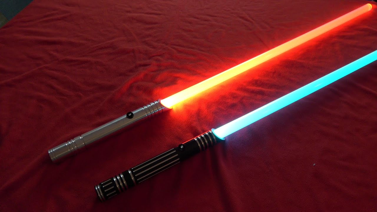 Ultrasabers Standard Battle Saber v3 lightsaber review [4K] Saber