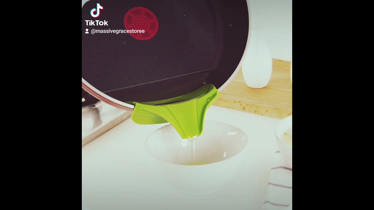 Silicone Soup Funnel. visit www.mghomeandgarden.com SiliconeFunnel 