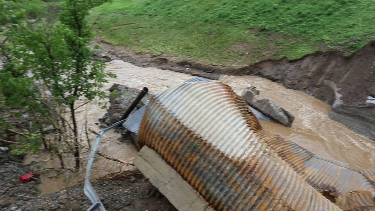 Elkview WV, Flooding Crossings Mall Entrance YouTube