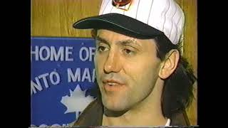 1992: Leafs Clean Out Lockers (April 16/1992)