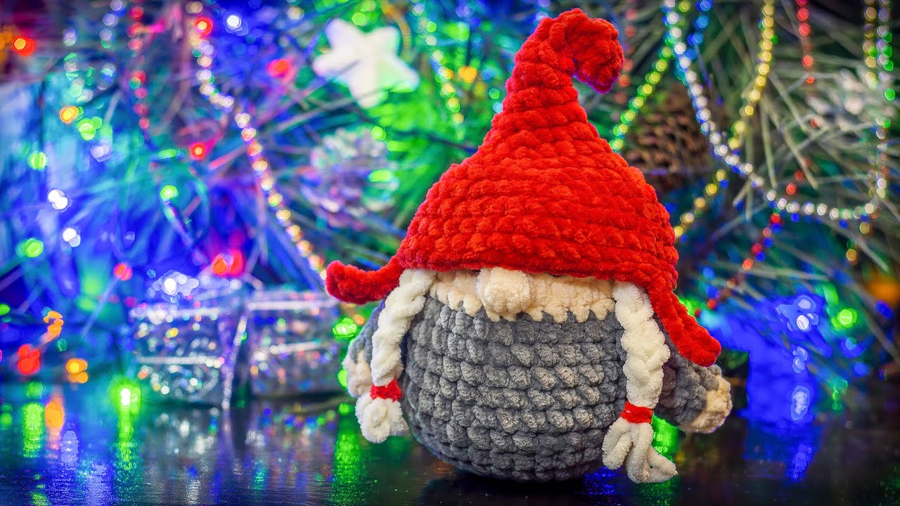 Christmas Gnome(mother) photo 1
