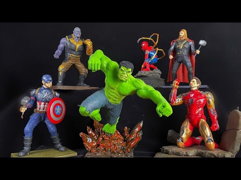 مجموعة من التماثيل الطينية لأبطال مارفل صنعت العام الماضي 