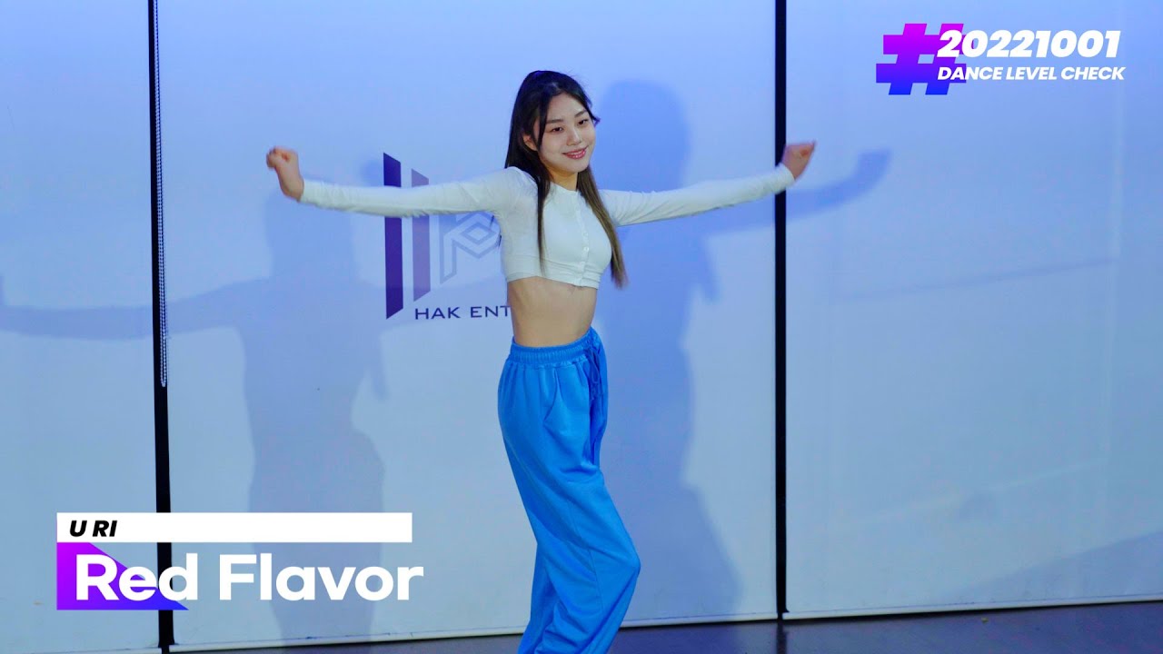 Red Level Chezer Red Velvet 레드벨벳 '빨간 맛 (Red Flavor)' / HAKENTER 221001 Monthly Dance ...