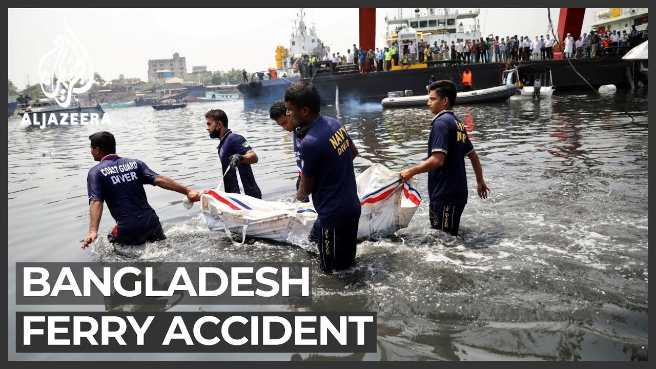 حادثة عبّارة في بنغلاديش تسفر عن عدد من القتلى والعديد من المفقودين