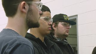 Rockford students get a look at a career in manufacturing