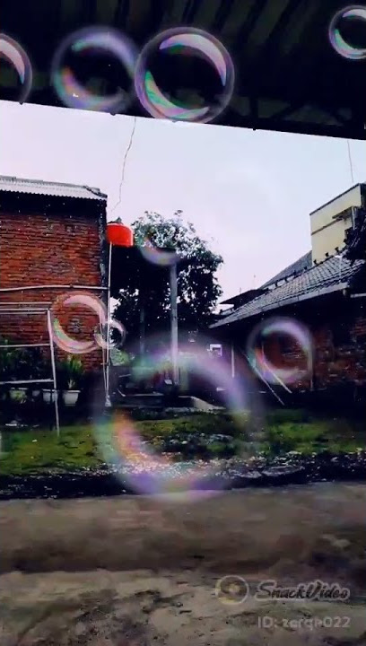 udan kawet sore tekan bengi kok yho ora terang' ..